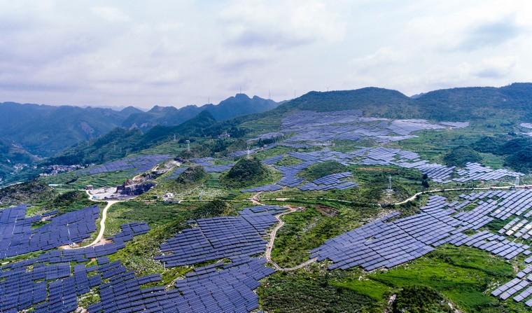 水面光伏開發(fā)條件，如何在水面上申請安裝光伏